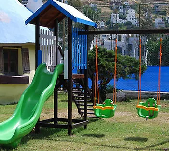 Resort Club Blue White