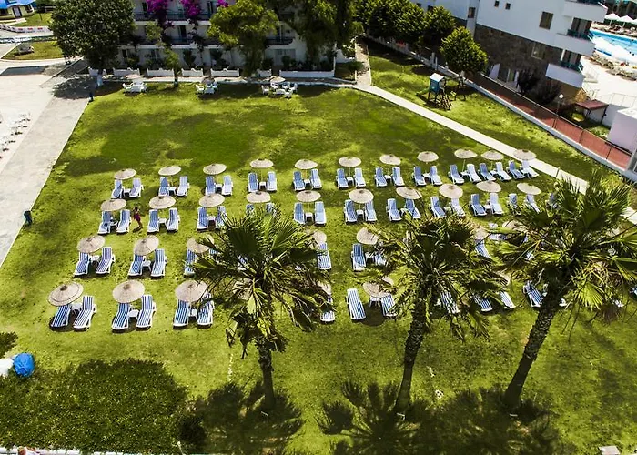 Feriested Club Blue White 4*