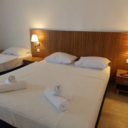 Club Blue White 4* Turgutreis