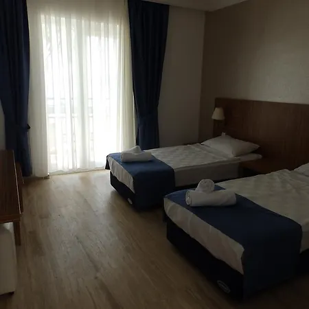 Resort Club Blue White 4*