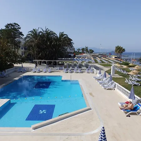 Resort Club Blue White Turgutreis