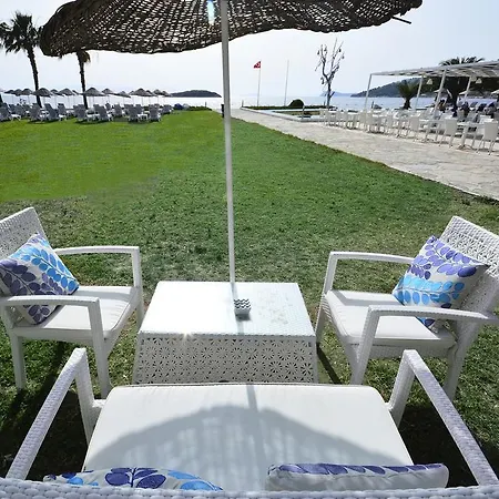 Resort Club Blue White Turgutreis