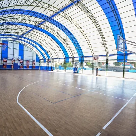 Resort Club Blue White 4*