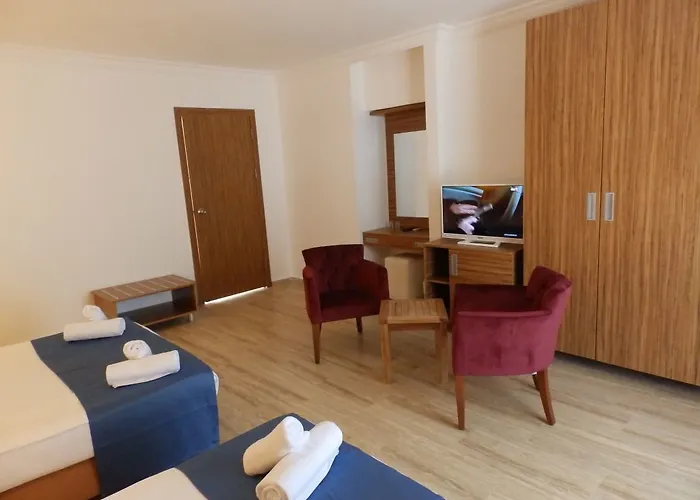 Club Blue White Resort 4*