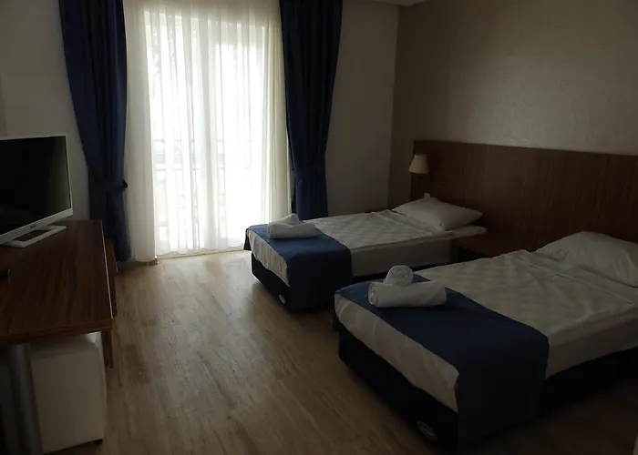 Resort Club Blue White 4*