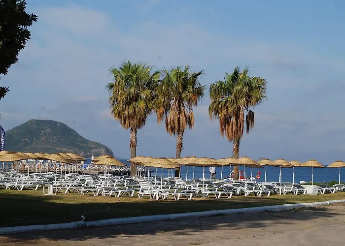 Club Blue White Turgutreis